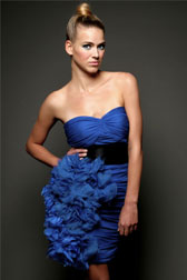 Karoline Blue or Black Petal